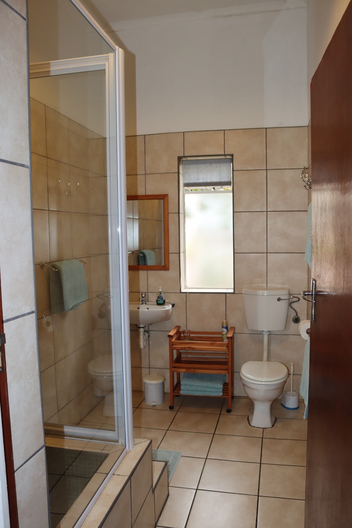 7 Bedroom Property for Sale in Kleinmond Western Cape